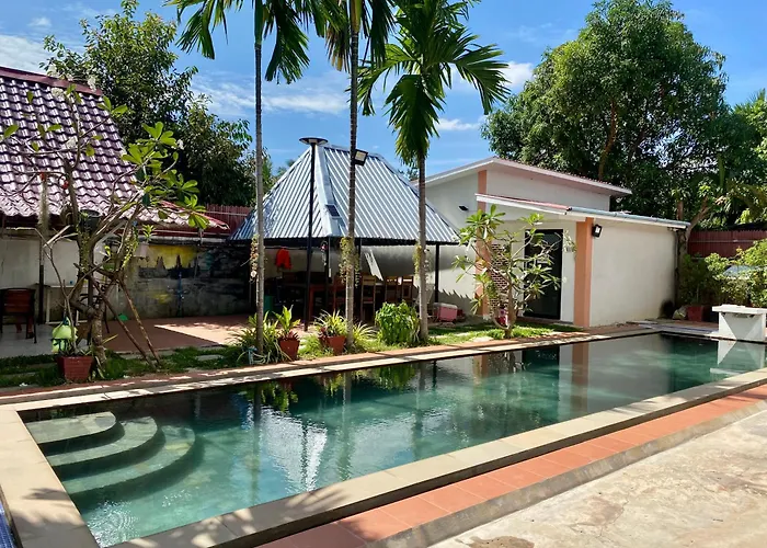 Spacious Khmer - Pool - Fast Wi-fi